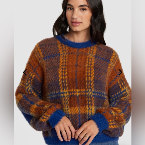 RVCA Fuzzy Plaid Long Sleeve Crewneck Fuzzy Sweater, Size Small - Picture 4 of 14